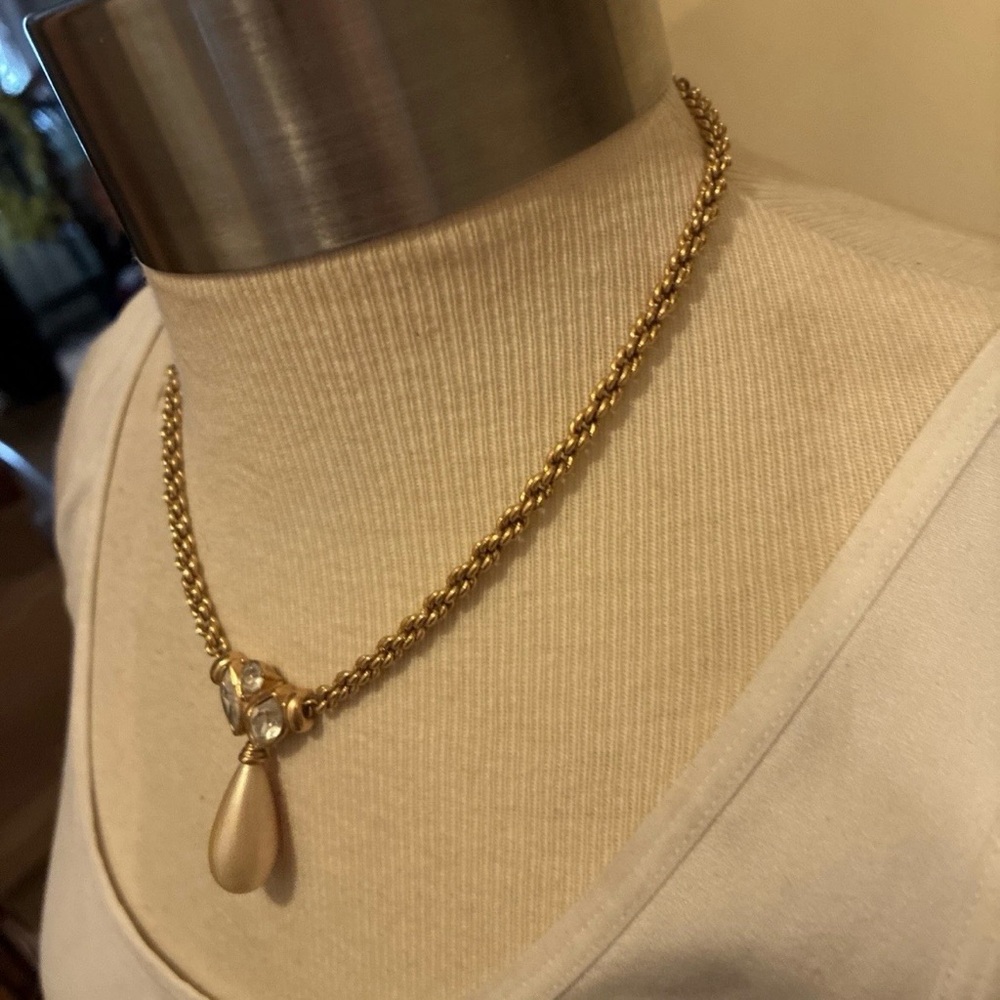 Vintage Christian Dior Marquise Rhinestone Pearl Drop Dangle Gold Chain Necklace - Picture 11 of 12